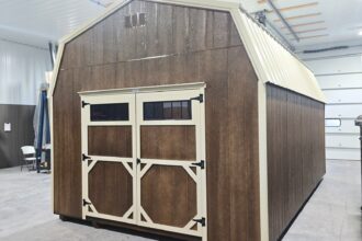 High Wall Barn – 18006