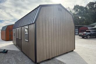 High Wall Barn – 20328